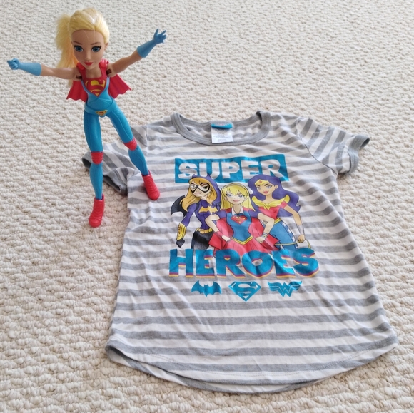 UNKNOWN Other - Super Heroes Shirt & Superwoman Doll UNKNOWN Other - Super Heroes Shirt & Superwoman Doll